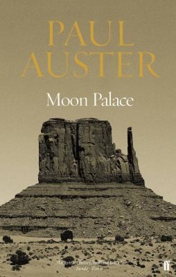 Moon Place kitap kapağı