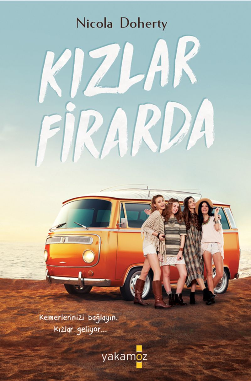 Kızlar Firarda (Ciltli) kitap kapağı