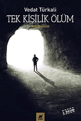 Tek Kişilik Ölüm kitap kapağı