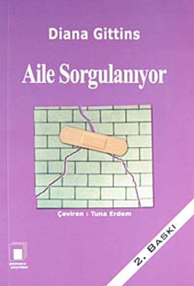Aile Sorgulanıyor kitap kapağı