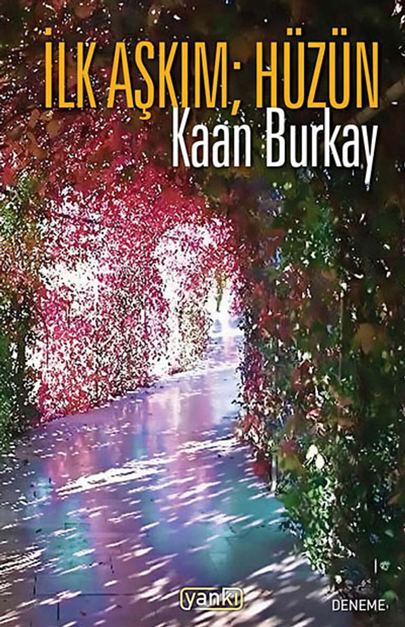 İlk Aşkım Hüzün kitap kapağı
