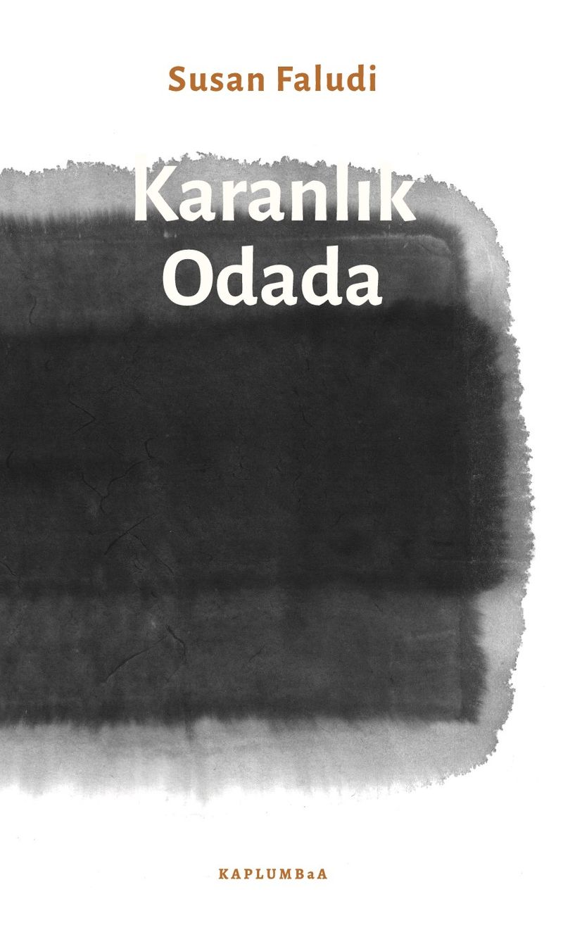 Karanlık Odada kitap kapağı