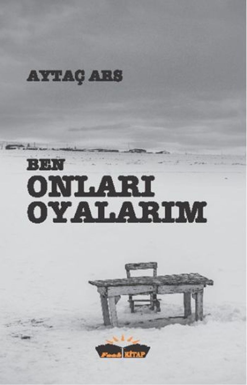 Ben Onları Oyalarım kitap kapağı