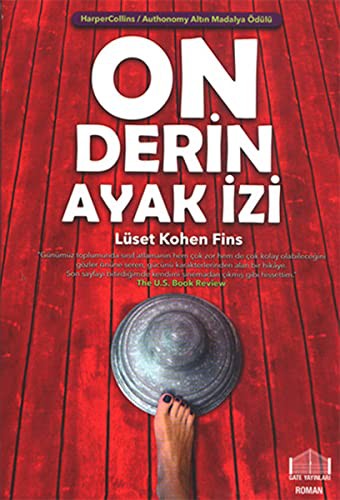On Derin Ayak İzi kitap kapağı