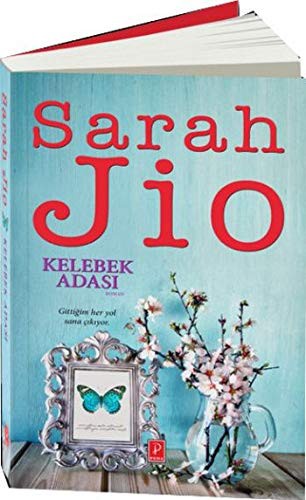 Kelebek Adası (Ciltli) kitap kapağı