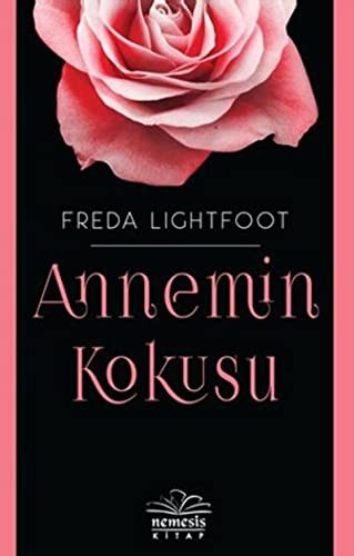 Annemin Kokusu kitap kapağı