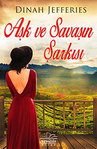 Aşk ve Savaşın Şarkısı (Ciltli) kitap kapağı