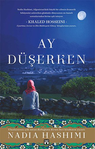 Ay Düşerken kitap kapağı