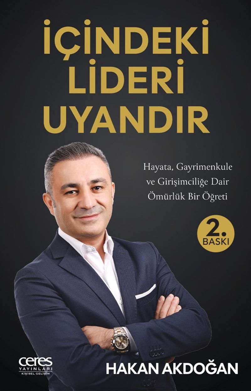 İçindeki Lideri Uyandır kitap kapağı