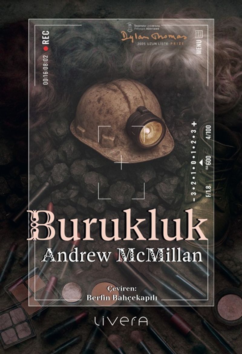Burukluk: Bir Kasabadan Notlar kitap kapağı