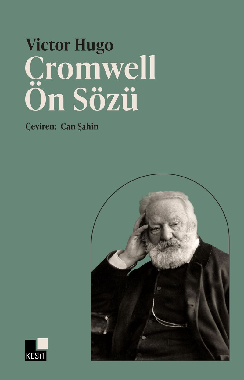Cromwell Ön Sözü kitap kapağı
