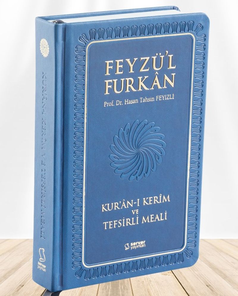 Feyzü'l Furkan Kur'an-ı Kerîm ve Tefsirli Meali (Büyük Boy - Mushaf ve Meal - Ciltli) Lacivert kitap kapağı