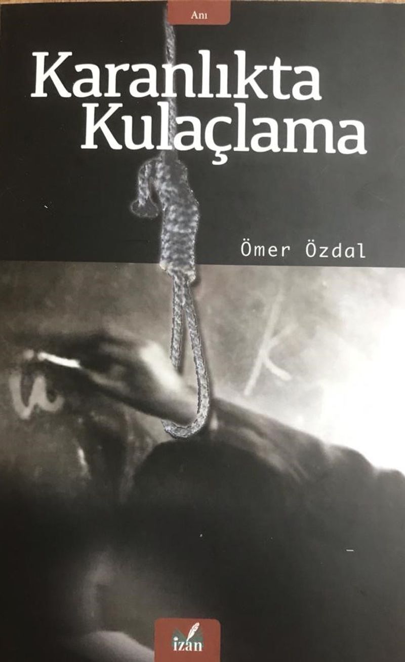 Karanlıkta Kulaçlama kitap kapağı