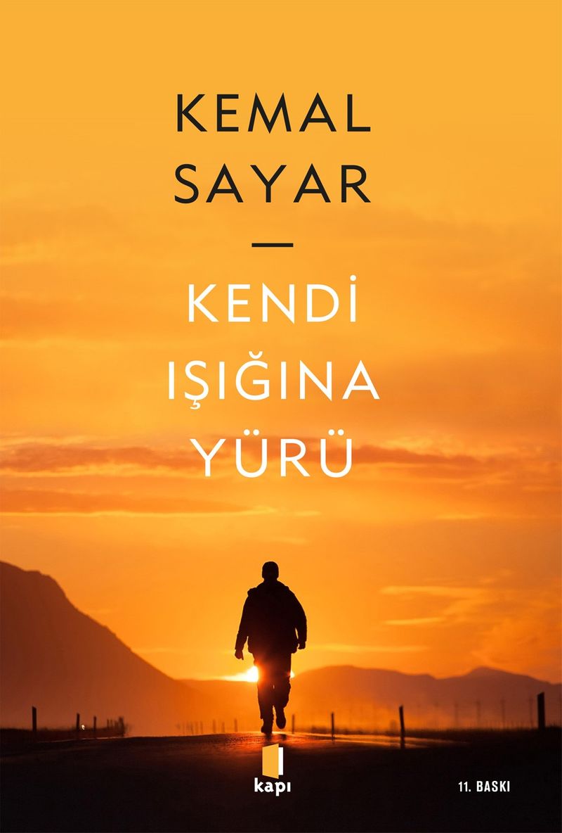 Kendi Işığına Yürü kitap kapağı