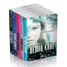 Demir Periler Serisi Takım Set (5 Kitap) kitap kapağı
