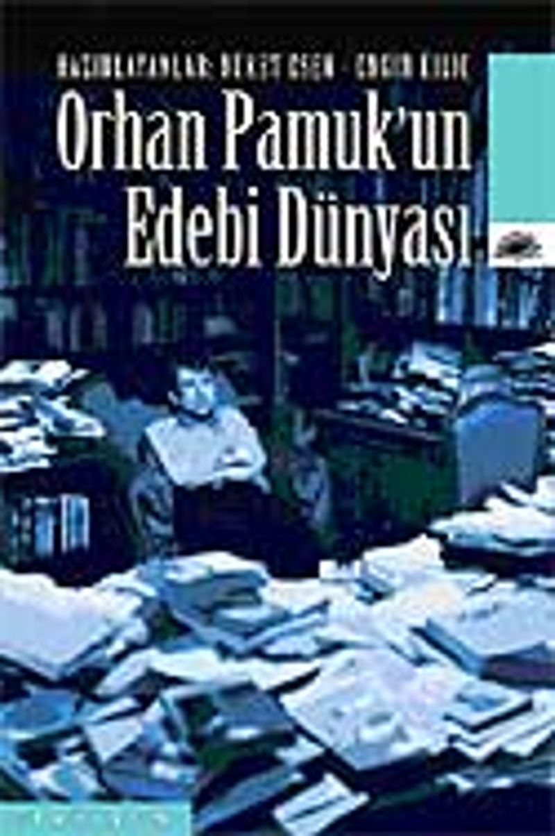 Orhan Pamuk'un Edebi Dünyası kitap kapağı