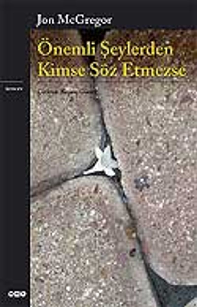 Önemli Şeylerden Kimse Söz Etmezse kitap kapağı