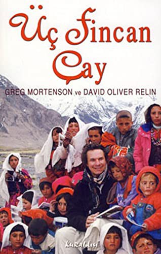 Üç Fincan Çay kitap kapağı