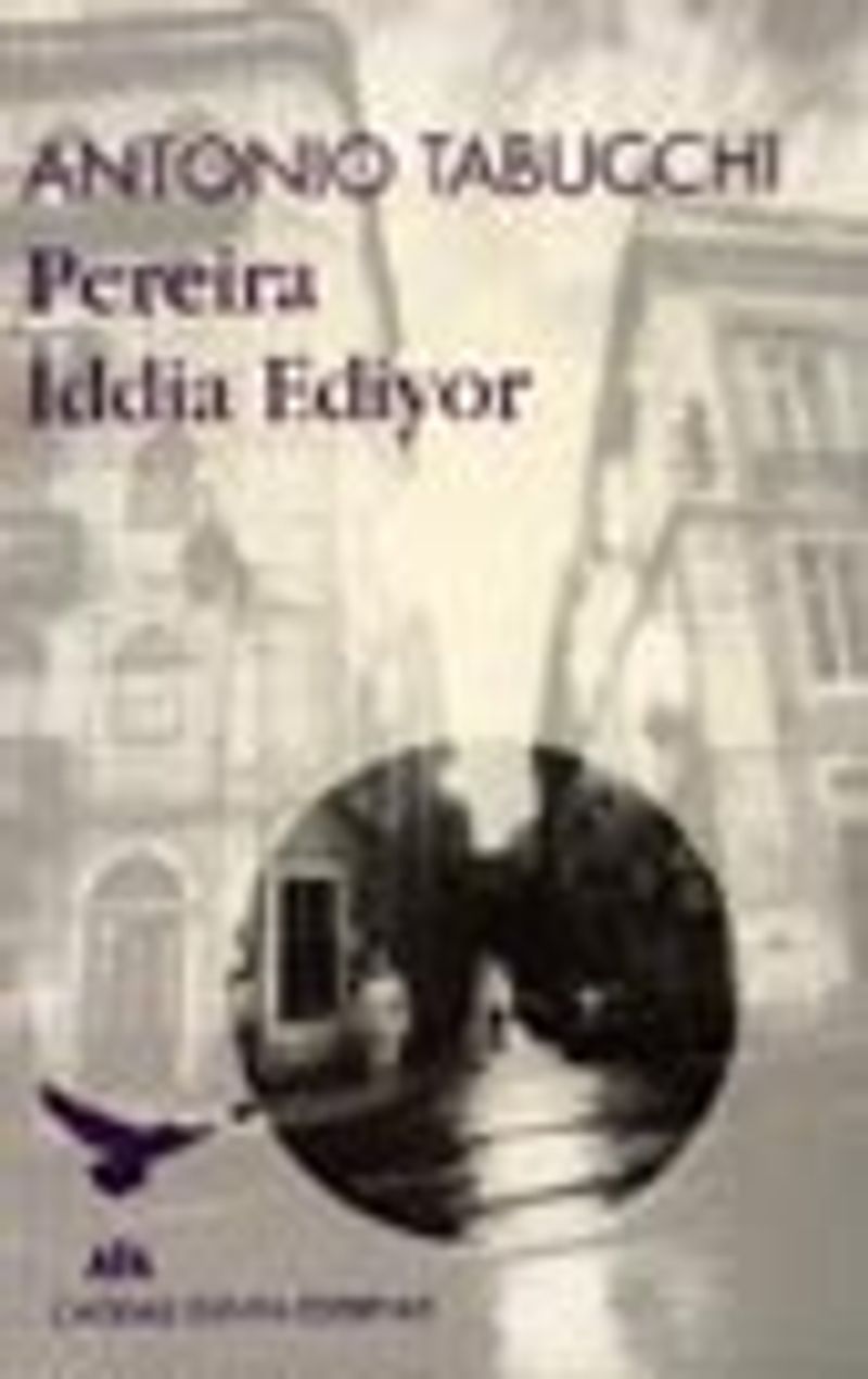 Pereira İddia Ediyor kitap kapağı