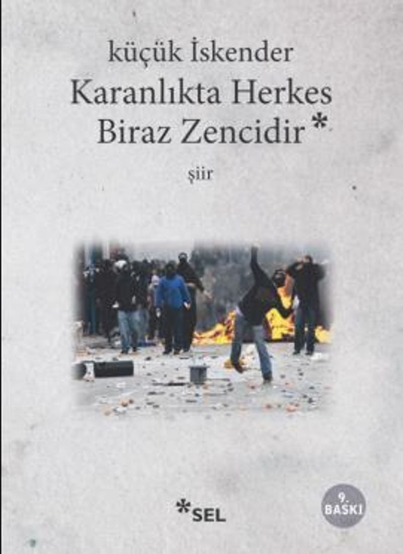 Karanlıkta Herkes Biraz Zencidir kitap kapağı