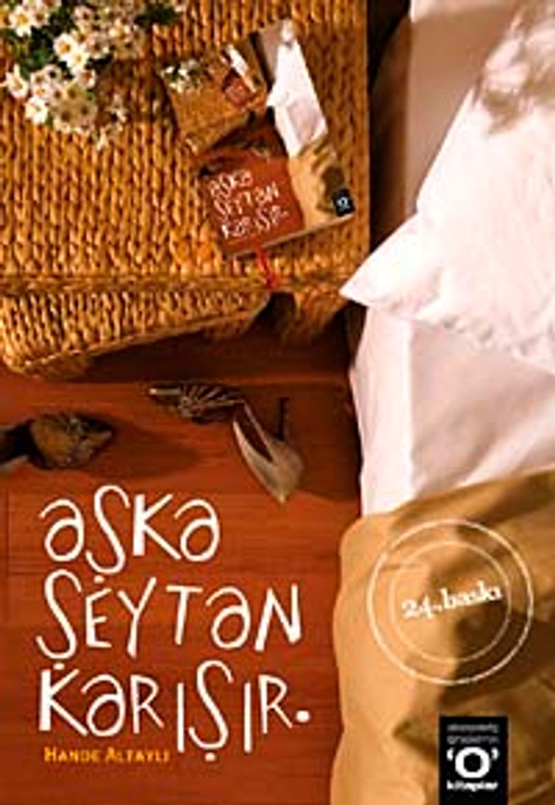 Aşka Şeytan Karışır kitap kapağı