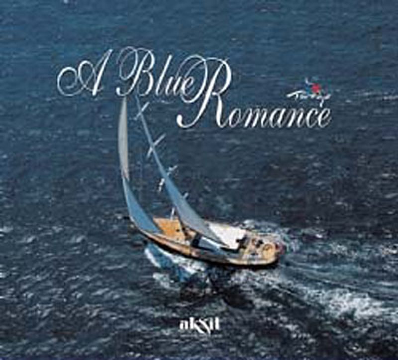 A Blue Romance kitap kapağı