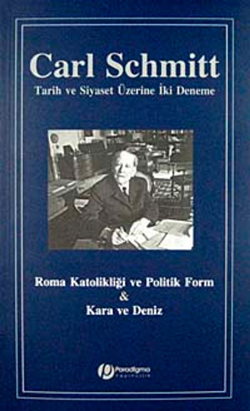 Tarih ve Siyaset Üzerine İki Deneme kitap kapağı