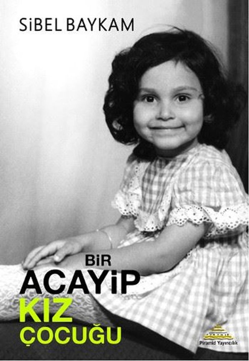 Bir Acayip Kız Çocuğu kitap kapağı