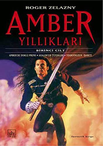 Amber Yıllıkları (3 Kitap Tek Cilt) kitap kapağı