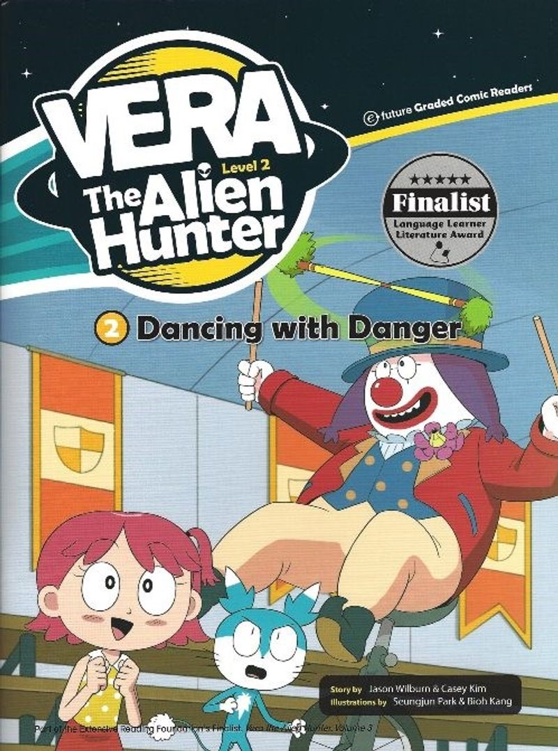 Dancing with Danger +Cd (Vera the Alien Hunter 2) kitap kapağı