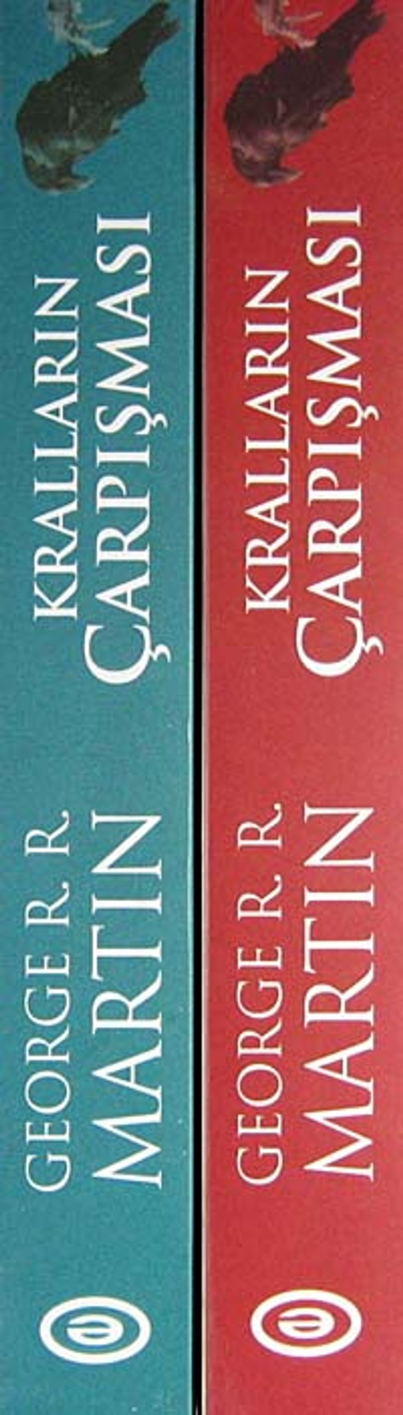 Kralların Çarpışması (2 Kitap Takım) / Buz ve Ateşin Şarkısı 2 kitap kapağı